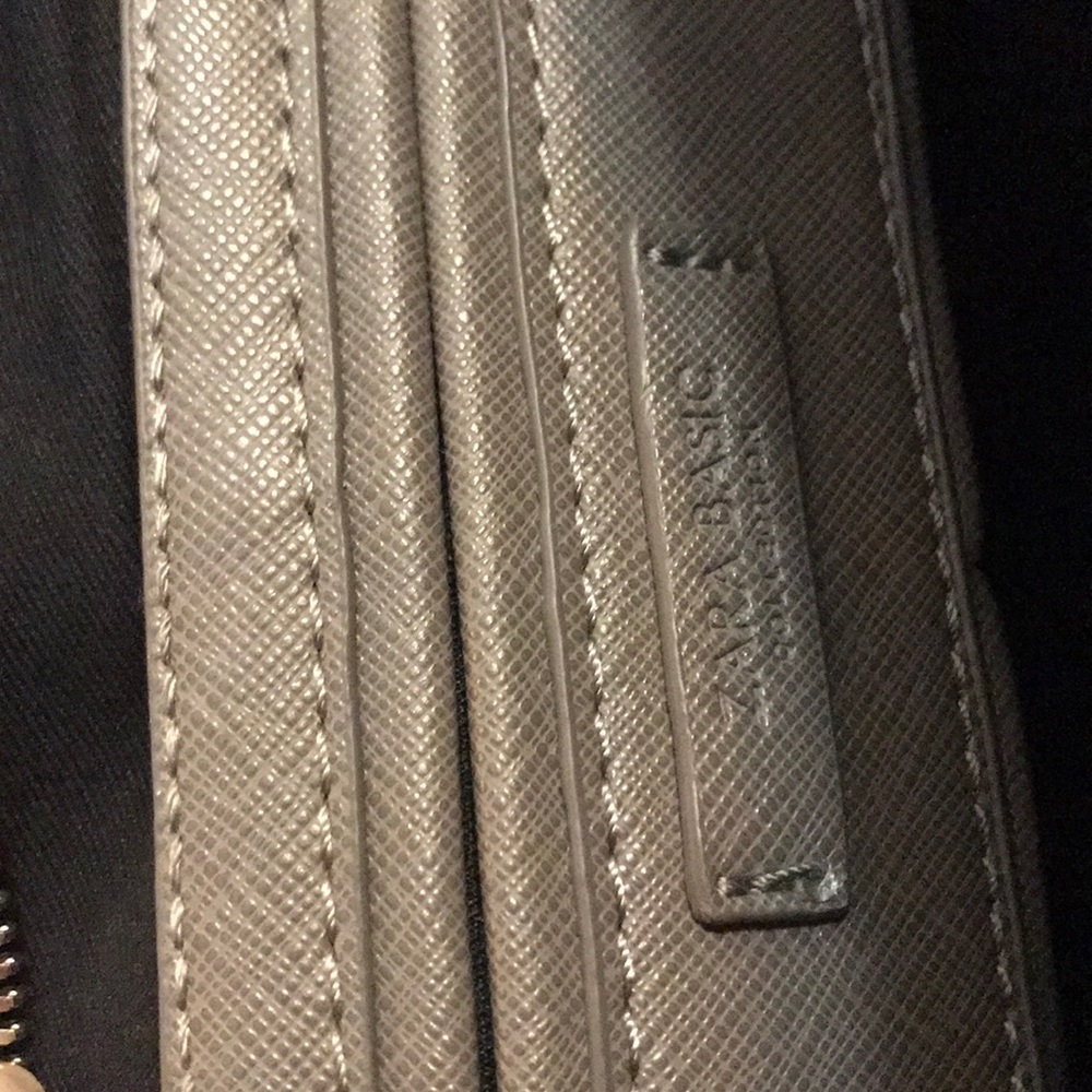 Zara Basic Collection Gray Purse Bag - image 4